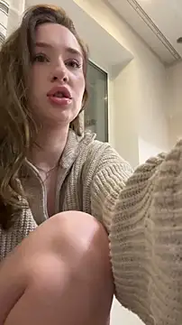 cuteeyesbaby online show from January 7, 2:03 am