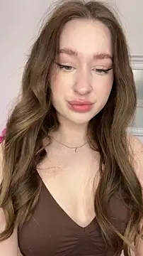 cuteeyesbaby online show from February 18, 4:19 am