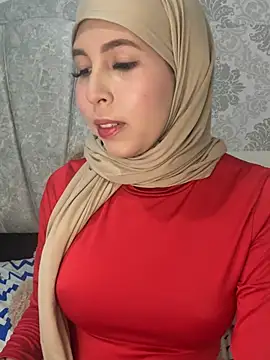 Snapshot of Shann_95 chatting on January 16, 12:58 am Shann 95 online show from January 16, 12:58 am