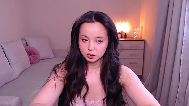 Snapshot of lia_hetty chatting on May 3, 3:07 pm lia hetty online show from May 3, 3:07 pm