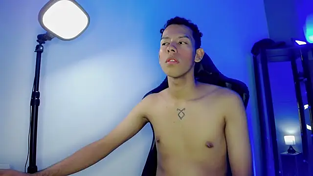 Tupac D online show from January 15, 11:15 am