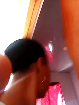 IIv0ryN0IIReX-XX online show from April 5, 2:36 pm