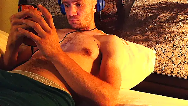 cloudyplay661 online show from April 22, 1:19 am