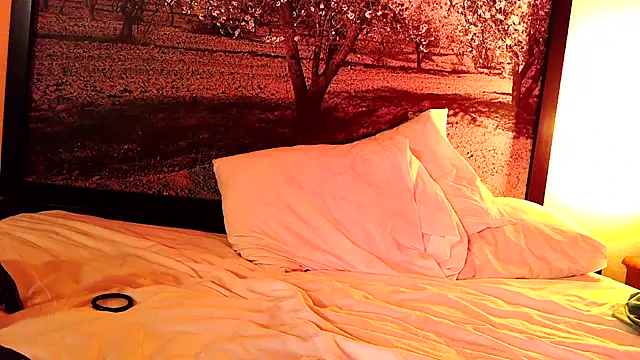 cloudyplay661 online show from April 23, 3:58 pm