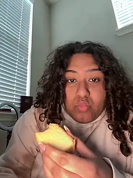 Angeliccreamyrican online show from February 28, 4:08 pm