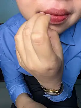 Bong lovelyy online show from January 19, 1:09 am