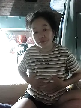 donaaa2 online show from April 4, 9:23 pm