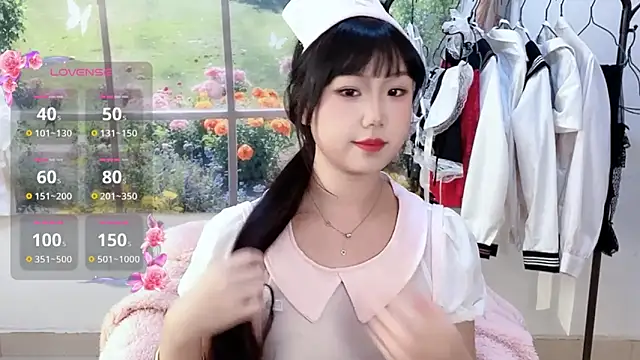 xiaoguai99 online show from March 29, 2:33 am