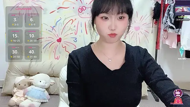 xiaoguai99 online show from April 12, 12:54 pm