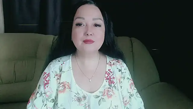 infinity loveliness online show from October 3, 7:05 am