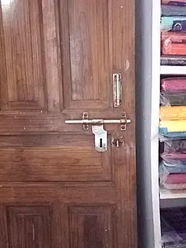 ravi18122 online show from April 13, 6:35 pm