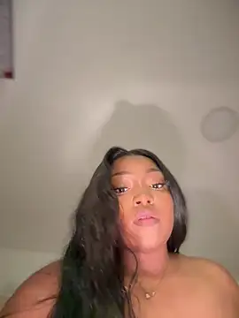 Snapshot of Soler_magnet chatting on February 22, 2:02 am Soler magnet online show from February 22, 2:02 am