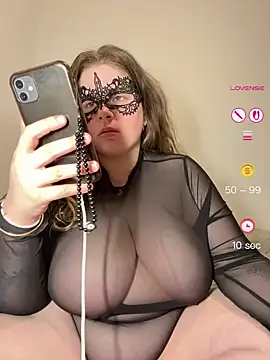cherrylust12 online show from May 7, 11:21 pm