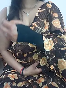 Sexy-shubhi online show from February 5, 8:08 am