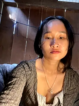 Snapshot of siorin_24 chatting on January 7, 5:21 am siorin 24 online show from January 7, 5:21 am