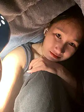 Snapshot of siorin_24 chatting on January 8, 1:57 pm siorin 24 online show from January 8, 1:57 pm