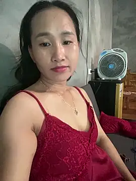 Snapshot of siorin_24 chatting on May 18, 5:02 am siorin 24 online show from May 18, 5:02 am