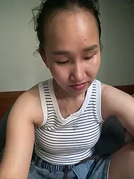 Snapshot of siorin_24 chatting on May 28, 5:16 am siorin 24 online show from May 28, 5:16 am