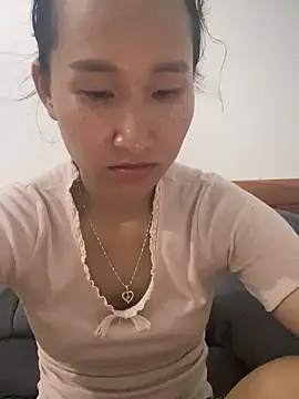 Snapshot of siorin_24 chatting on June 1, 11:01 am siorin 24 online show from June 1, 11:01 am