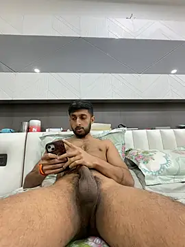 akash349797 online show from February 20, 10:27 am