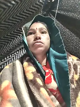 lodhi8080 online show from January 7, 11:07 pm