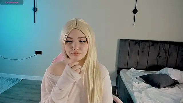 Aiko mainee online show from February 23, 3:26 am