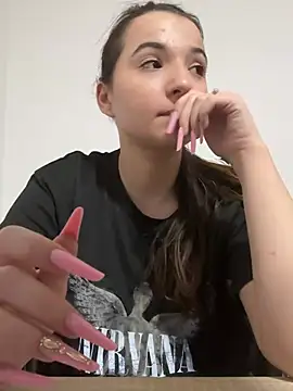 OutsiderMuse online show from March 30, 5:25 pm