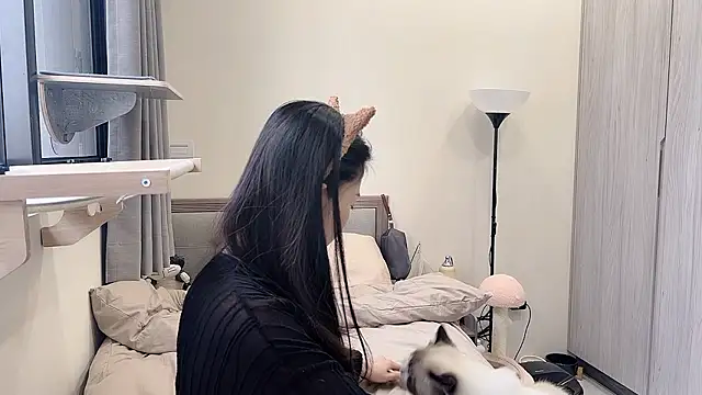 BabyOneDaily online show from January 12, 3:01 am