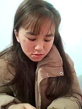 Snapshot of Sexy-girl123 chatting on February 2, 9:35 pm Sexy-girl123 online show from February 2, 9:35 pm