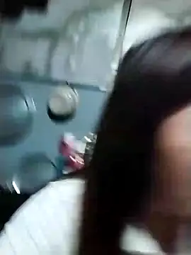 Snapshot of Sexy-girl123 chatting on February 17, 4:02 pm Sexy-girl123 online show from February 17, 4:02 pm