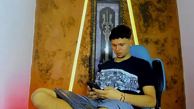 Lucas hot 20 online show from February 22, 7:34 pm