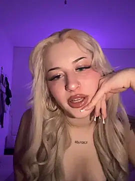 samybabe online show from February 25, 12:26 pm