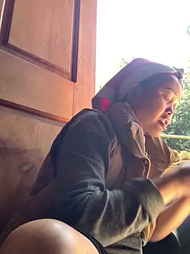 hinicky-0 online show from February 21, 5:08 am