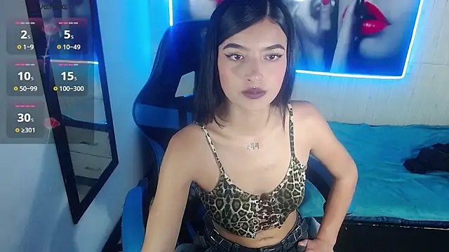 honeyluxe  online show from January 5, 8:12 pm