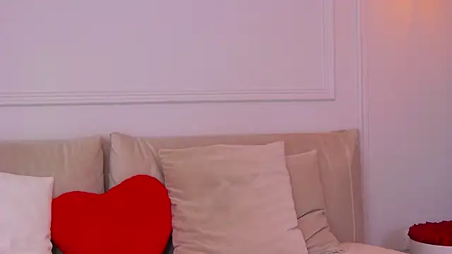 AriannaRuss online show from June 24, 4:55 am