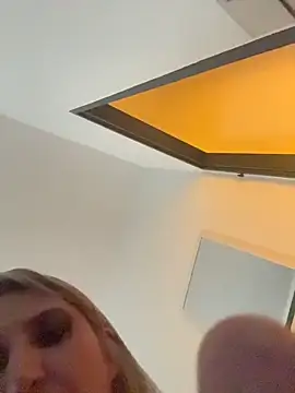 Danijela123 online show from March 21, 8:19 am