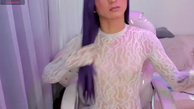 Snapshot of Kendry_fox420_ chatting on January 13, 9:31 pm Kendry fox420 online show from January 13, 9:31 pm