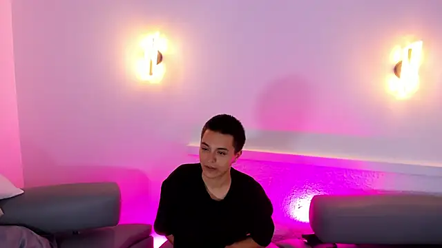 RicciRizzo online show from March 26, 1:33 am