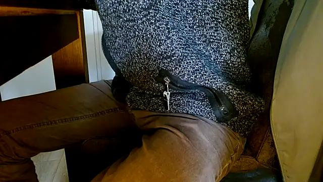 Snapshot of 055Turk chatting on February 9, 3:27 pm 055Turk online show from February 9, 3:27 pm