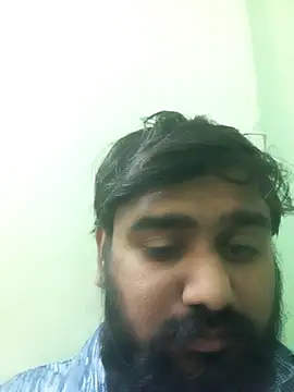 Snapshot of handsomeboy1414 chatting on January 6, 7:34 am handsomeboy1414 online show from January 6, 7:34 am