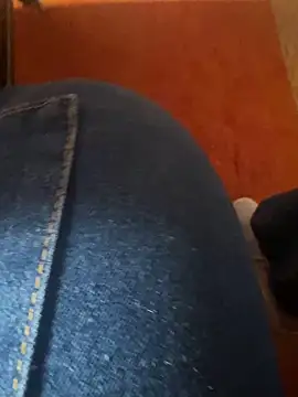 Snapshot of Elkinga_nana chatting on January 16, 3:38 pm Elkinga nana online show from January 16, 3:38 pm