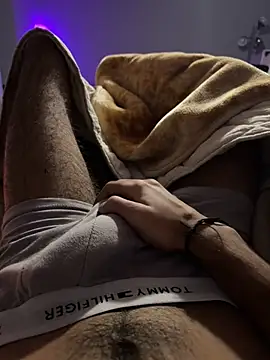 Snapshot of saadbutt13 chatting on January 18, 3:38 pm saadbutt13 online show from January 18, 3:38 pm