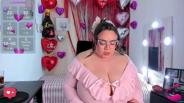 KarlaLannee online show from February 6, 4:28 am