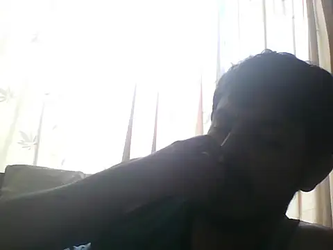 Snapshot of Mateotubbe chatting on May 25, 8:15 pm Mateotubbe online show from May 25, 8:15 pm