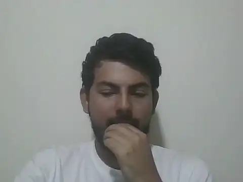 Snapshot of Mateotubbe chatting on May 29, 10:30 pm Mateotubbe online show from May 29, 10:30 pm