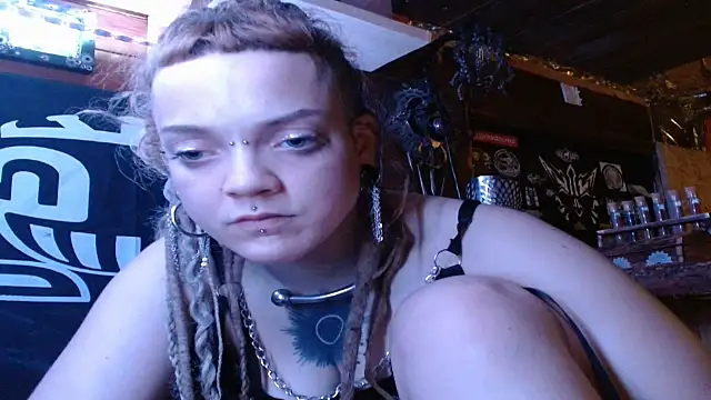 spiralhokkaido23 online show from March 1, 6:43 pm