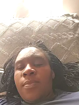 Snapshot of princess-boobz chatting on February 23, 6:44 am princess-boobz online show from February 23, 6:44 am