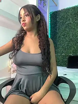 PaulaSweetFire  online show from May 12, 11:02 pm
