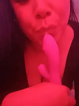 Snapshot of daaibabyxxx chatting on July 29, 2:04 pm daaibabyxxx online show from July 29, 2:04 pm