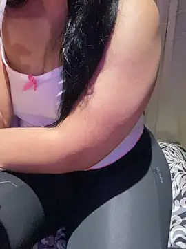 Lina Velvet  online show from April 24, 1:41 am